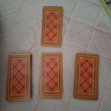 Ive de yok - Amadora - Tarot Card Reader Entertainment