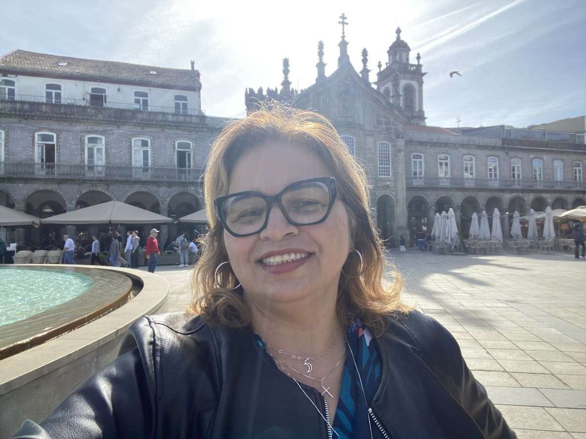 Josilene ibiapino - Vila Real - Housekeeper