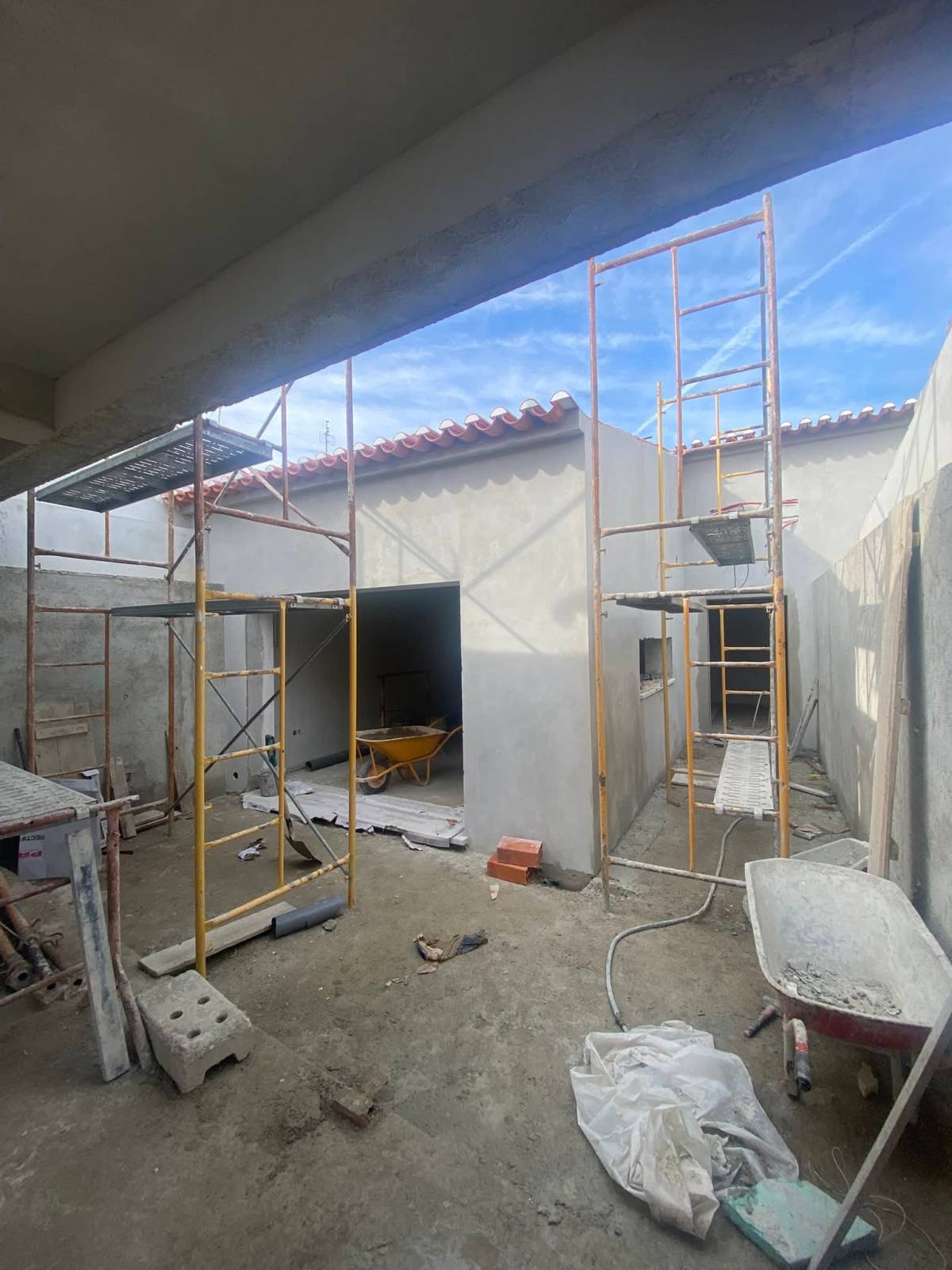 Coe3s Construção & Engenharia - Loures - Reparação ou Manutenção de Canalização Exterior