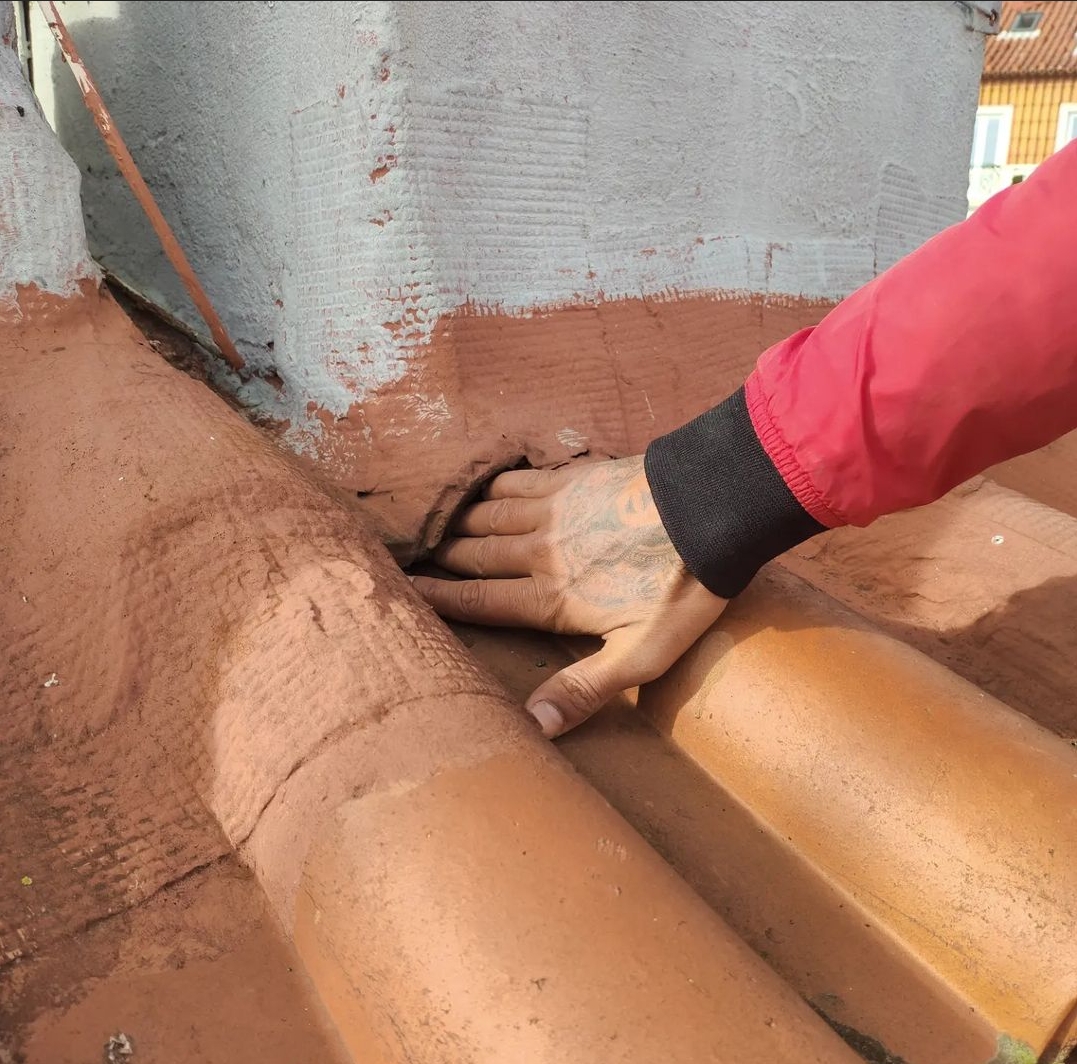 Howds - Lisboa - Gutter Cleaning and Maintenance