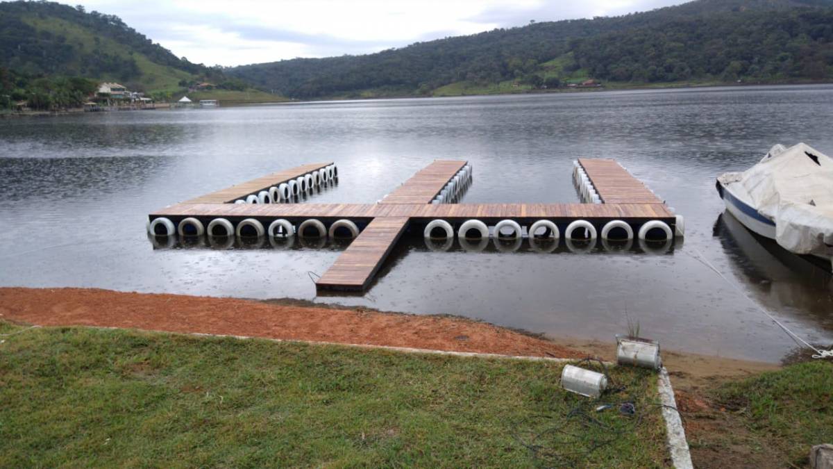 Constantino remodelação e Construção - Seixal - Remoção de Arbustos