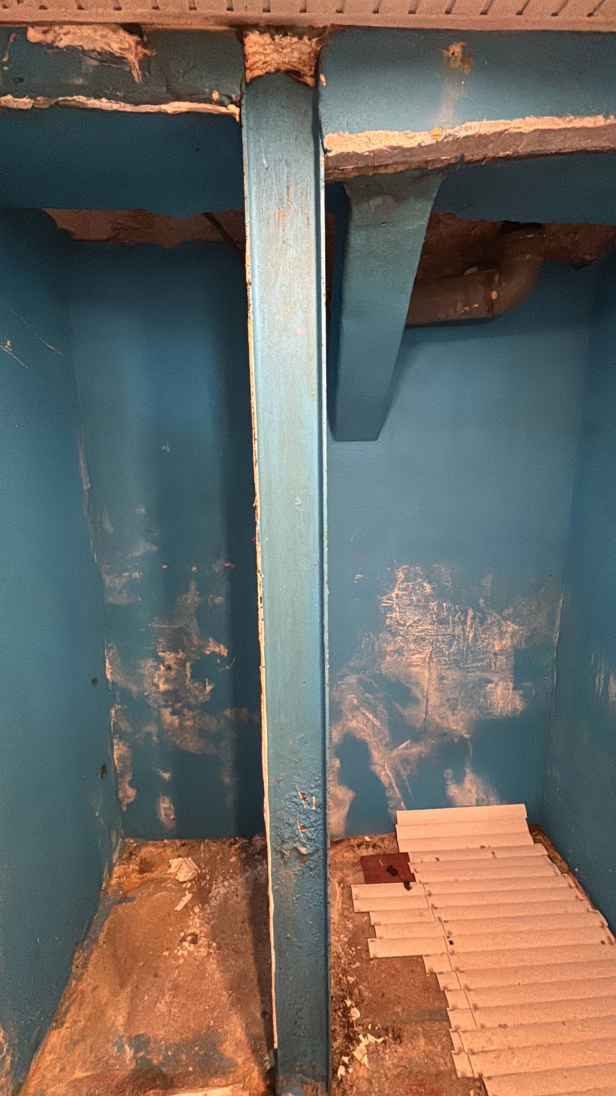 Bethel remodelação e serviços de rapel - Cascais - Reparación o mantenimiento de tejados