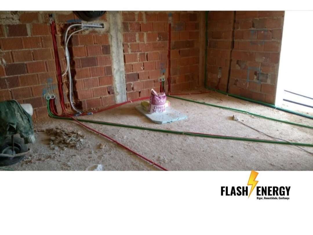 FLASH ENERGY - Amadora - Reparação de Gerador