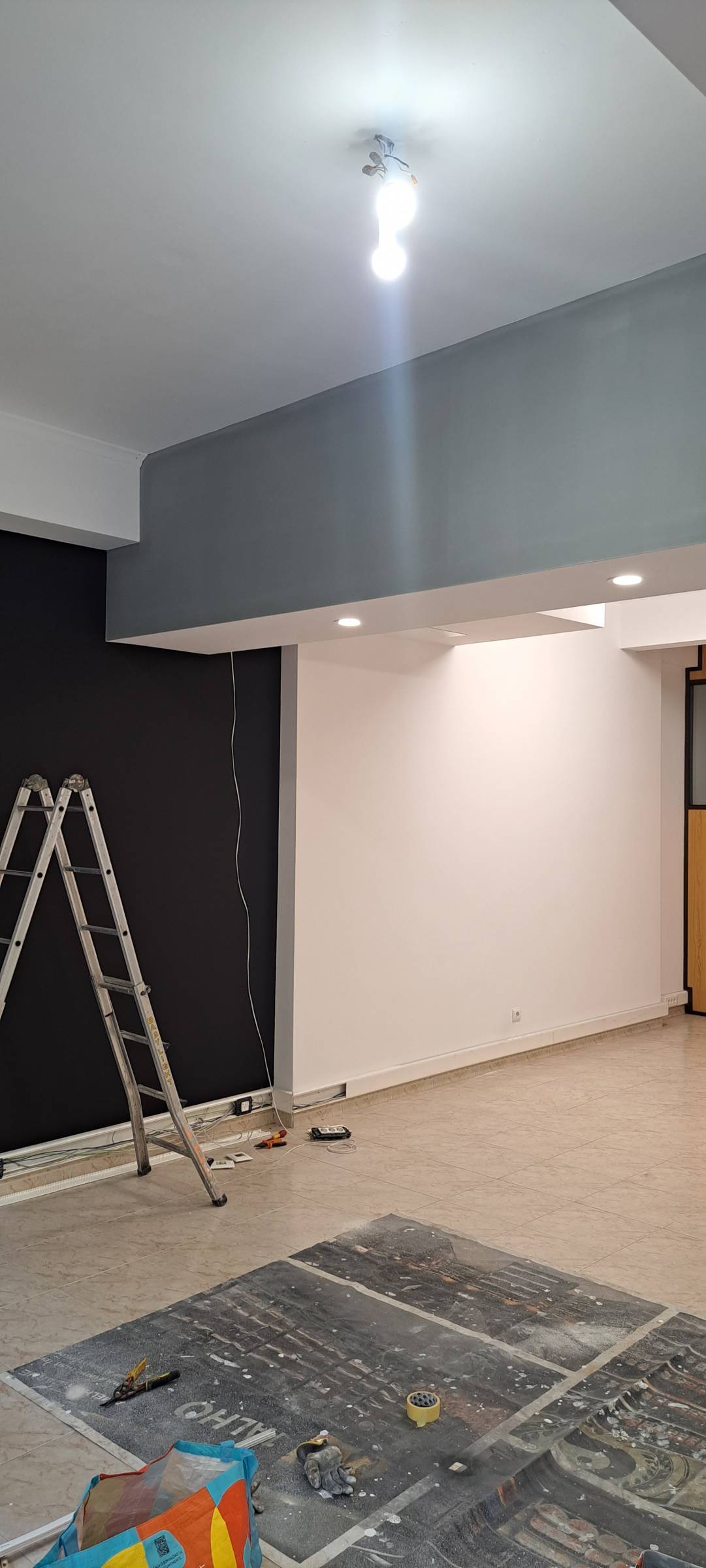 Dupla Potência Lda - Vila Franca de Xira - Installation und Montage von Lampen