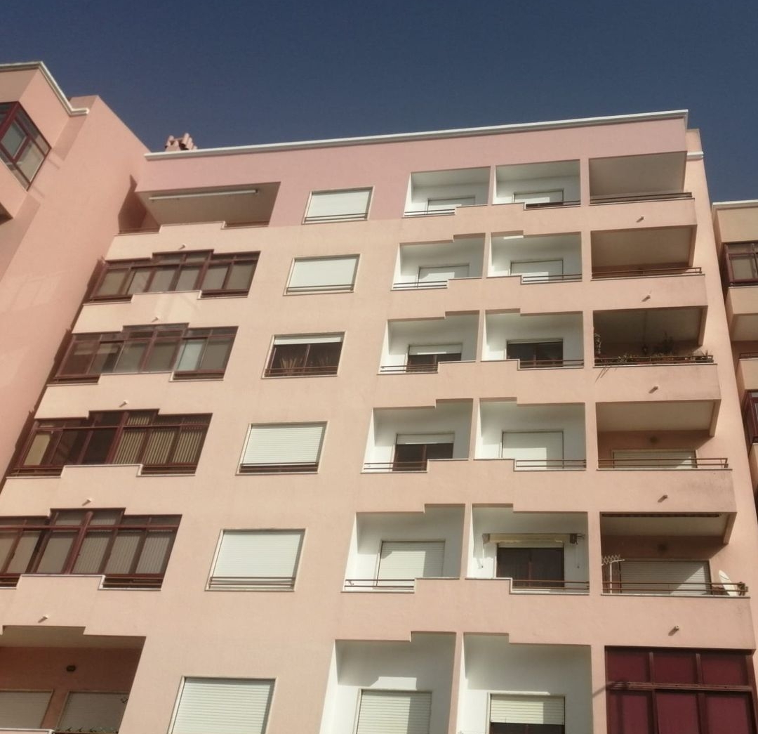 Howds - Lisboa - Odd Jobs Service