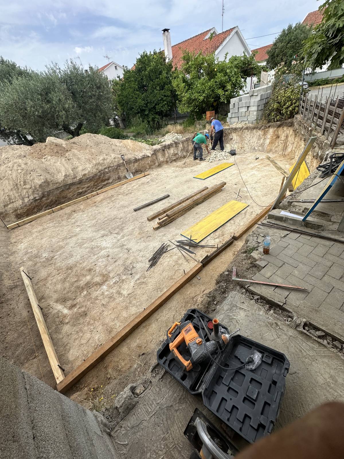 Construções Rodrigues - Castelo Branco - Reparação ou Manutenção de Fossa Séptica
