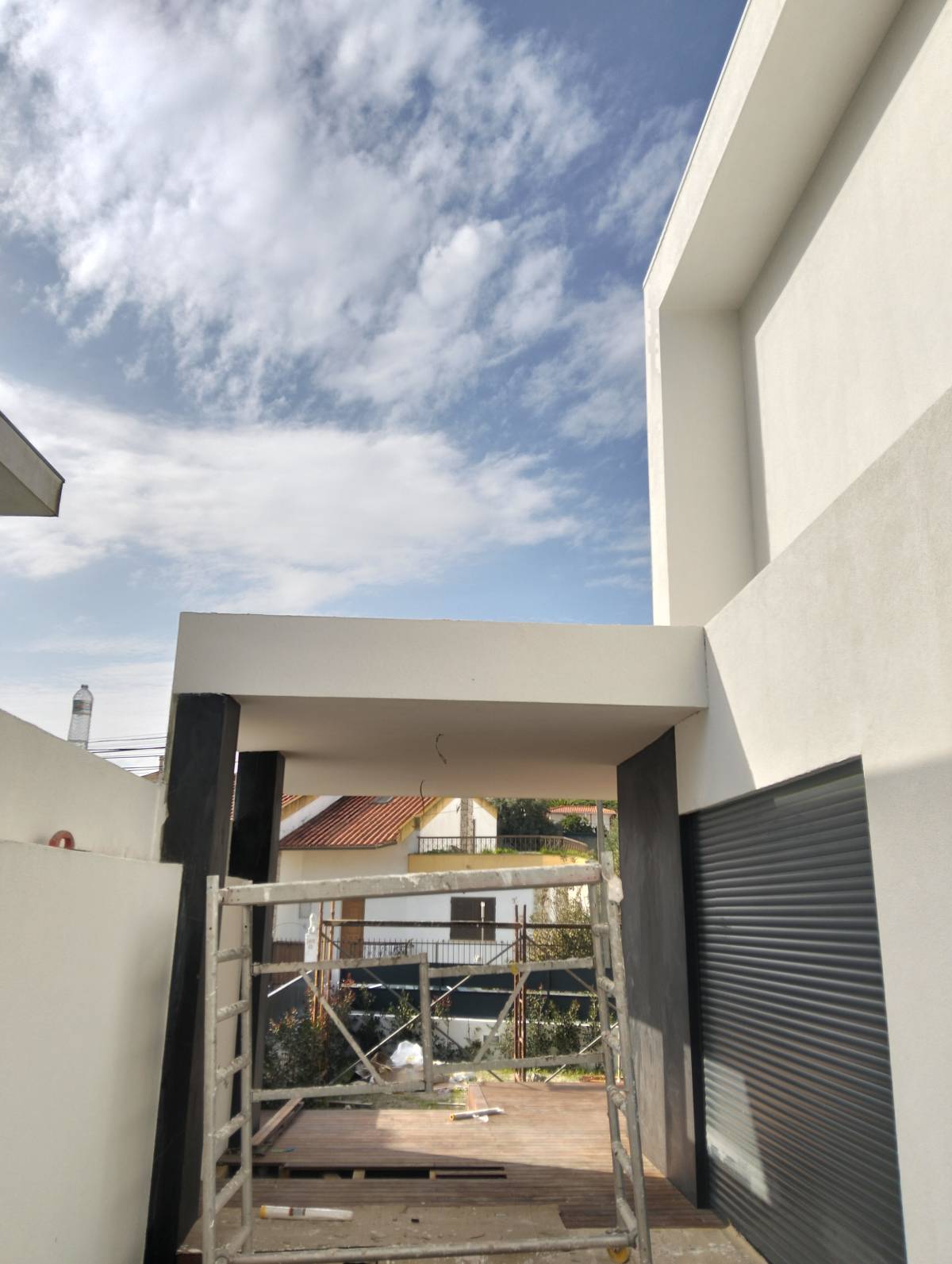 Danilo Capoto - Almada - Exterior Painting