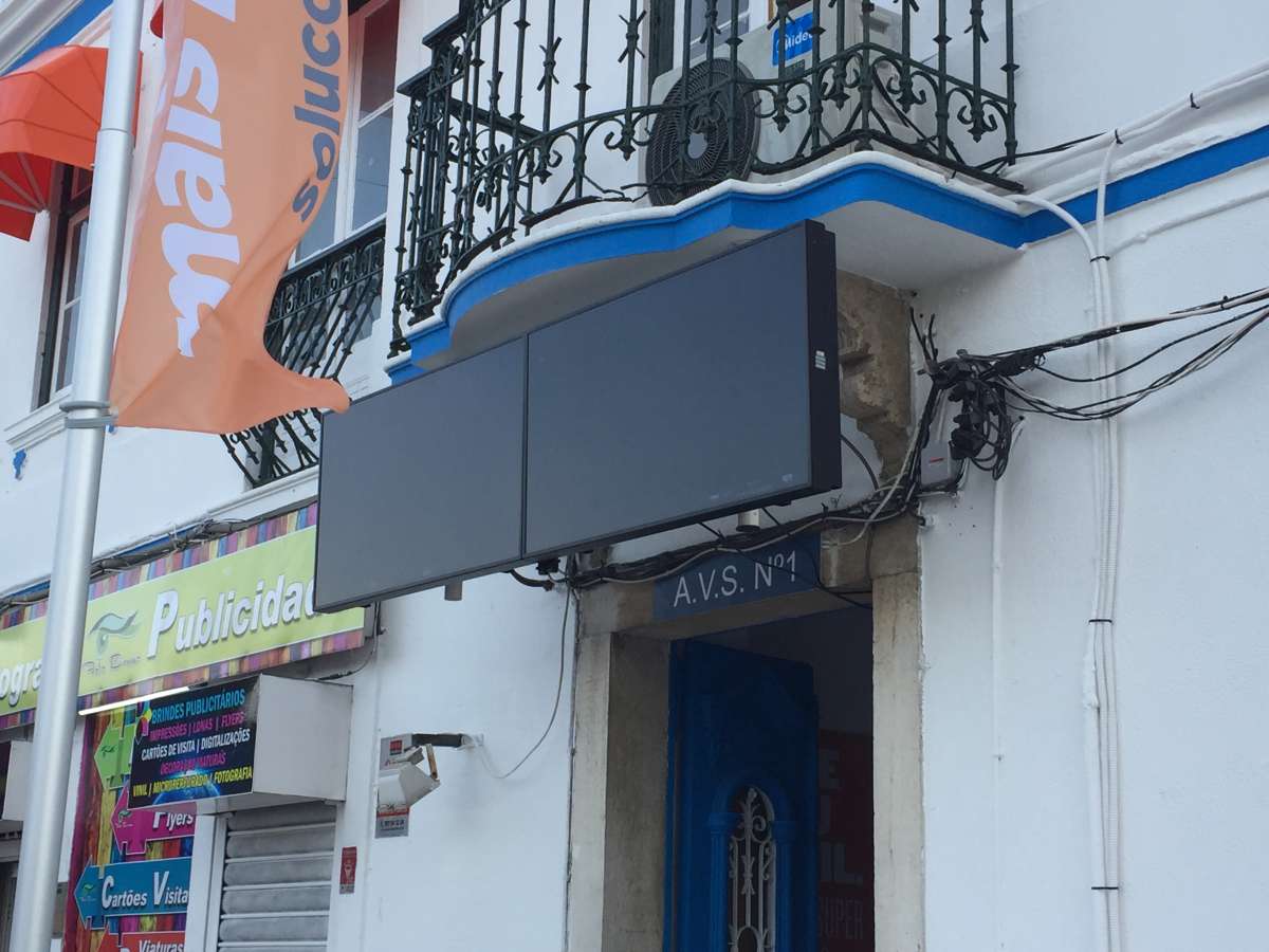 DLTeK - Unipessoal Lda. - Sintra - Home Theater Construction