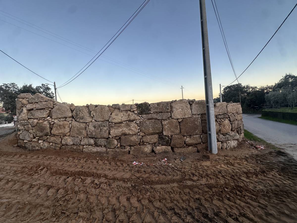 Construções Rodrigues - Castelo Branco - Instalação de Pavimento em Pedra ou Ladrilho