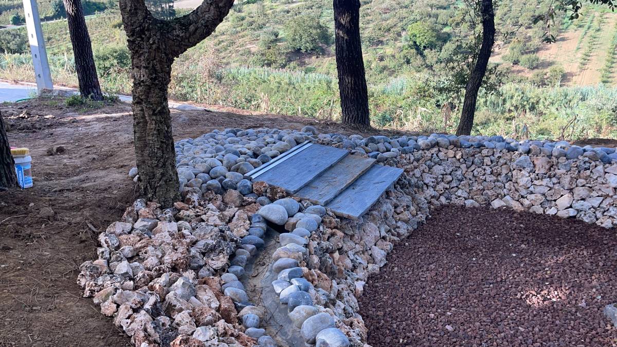 CT Obras - Caldas da Rainha - Pose de plinthes