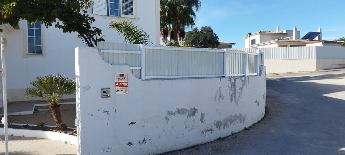 Hélder Contreiras - Loulé - Instalação de Pavimento em Pedra ou Ladrilho