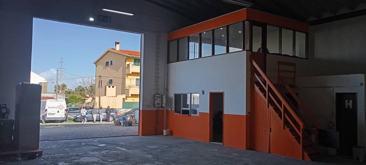 STANLEY TRANSPORTES - Seixal - Transportes e Tours Privados