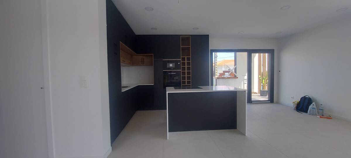 Carpintaria e serviços de  remodelação cozinha casa de banho e roupeiros - Cascais - Remodelação de Quarto