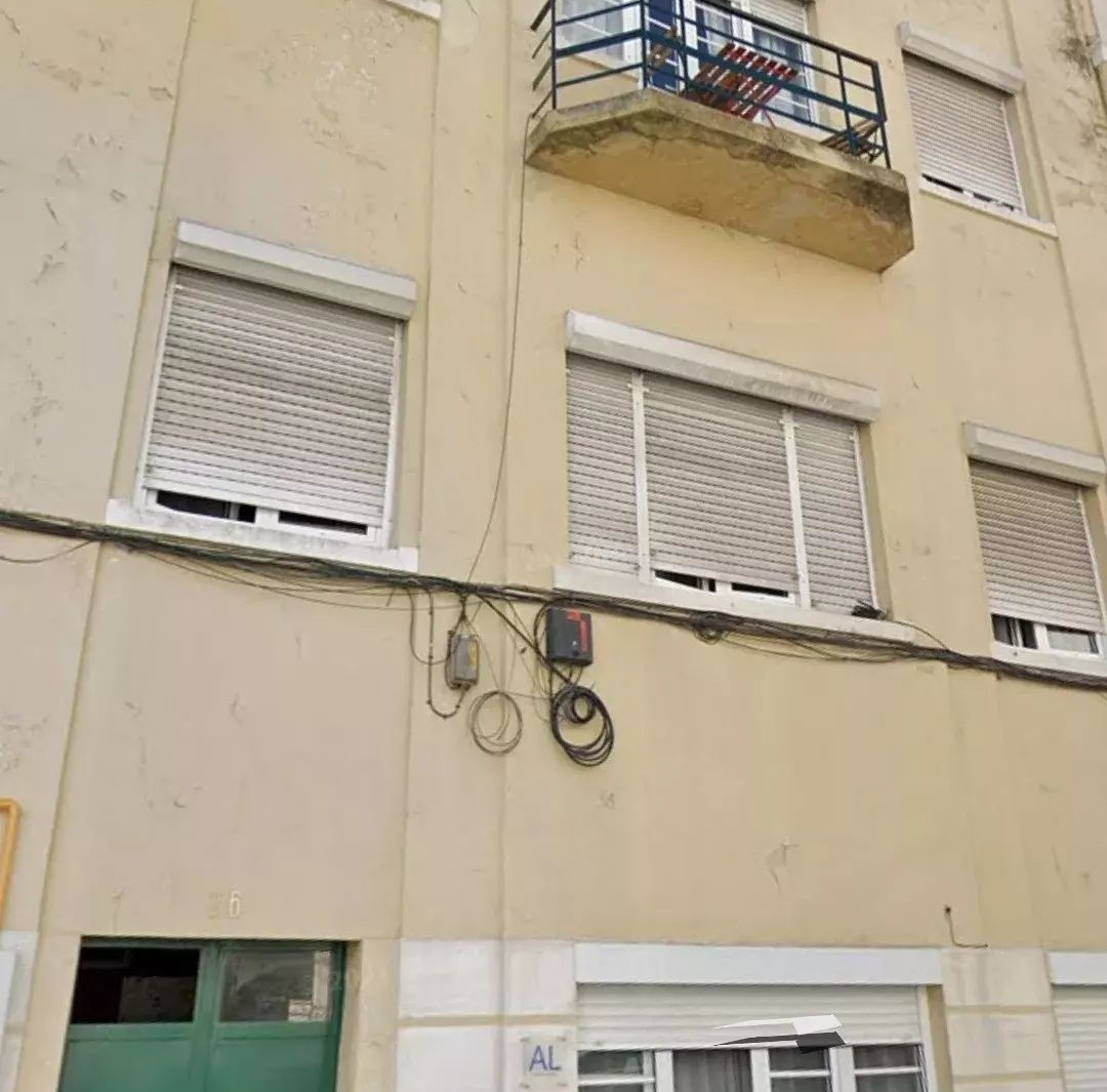 Howds - Lisboa - Asbestos Removal