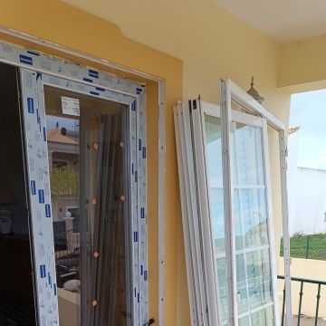 Cláudio luiz Paula - Albufeira - Instalação de Alcatifa