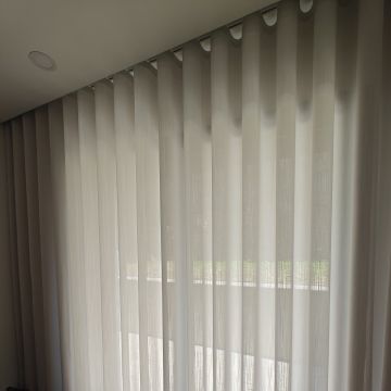 Alvuria Cortinas por Medida - Guimarães - Estores e Persianas