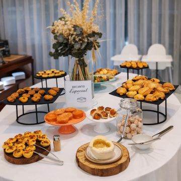 Parniyan’s Kitchen – Catering & Eventos - Porto - Catering Services
