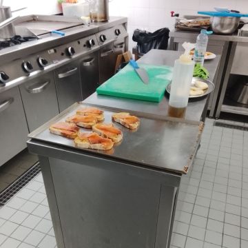 Parniyan’s Kitchen – Catering & Eventos - Porto - Catering for Events (Full Service)