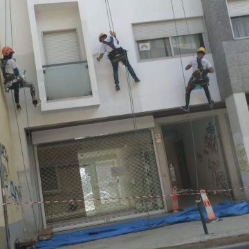Howds - Lisboa - Gutter Cleaning and Maintenance