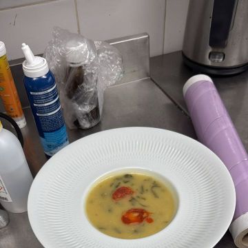 Parniyan’s Kitchen – Catering & Eventos - Porto - Food Truck or Cart Services