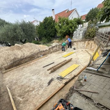 Construções Rodrigues - Castelo Branco - Reparação ou Manutenção de Fossa Séptica