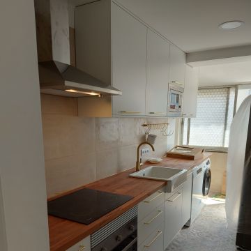 Carpintaria e serviços de  remodelação cozinha casa de banho e roupeiros - Cascais - Alvenaria