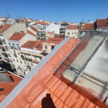 Howds - Lisboa - Reparação de Calhas