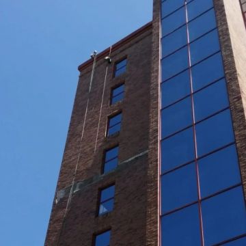 Howds - Lisboa - Construction and Building Services