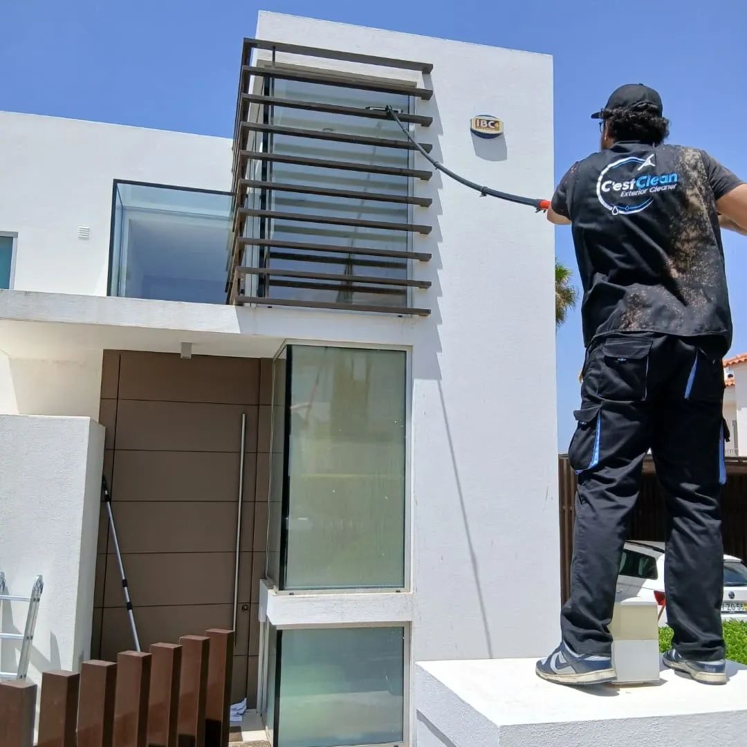 C'est Clean Faro - WINDOW & EXTERIOR CLEANING - Faro - Instalación de glorietas