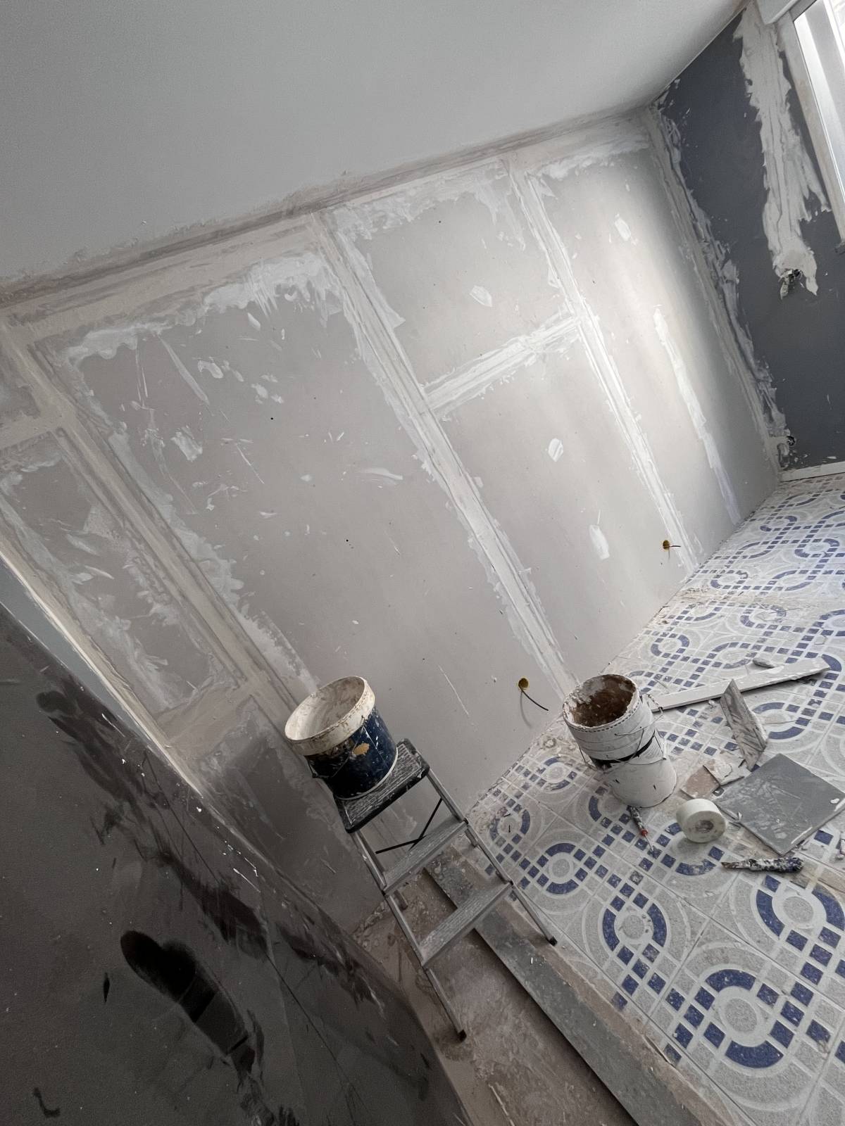 Felipe Justus - São Brás de Alportel - Instalação de Escadas