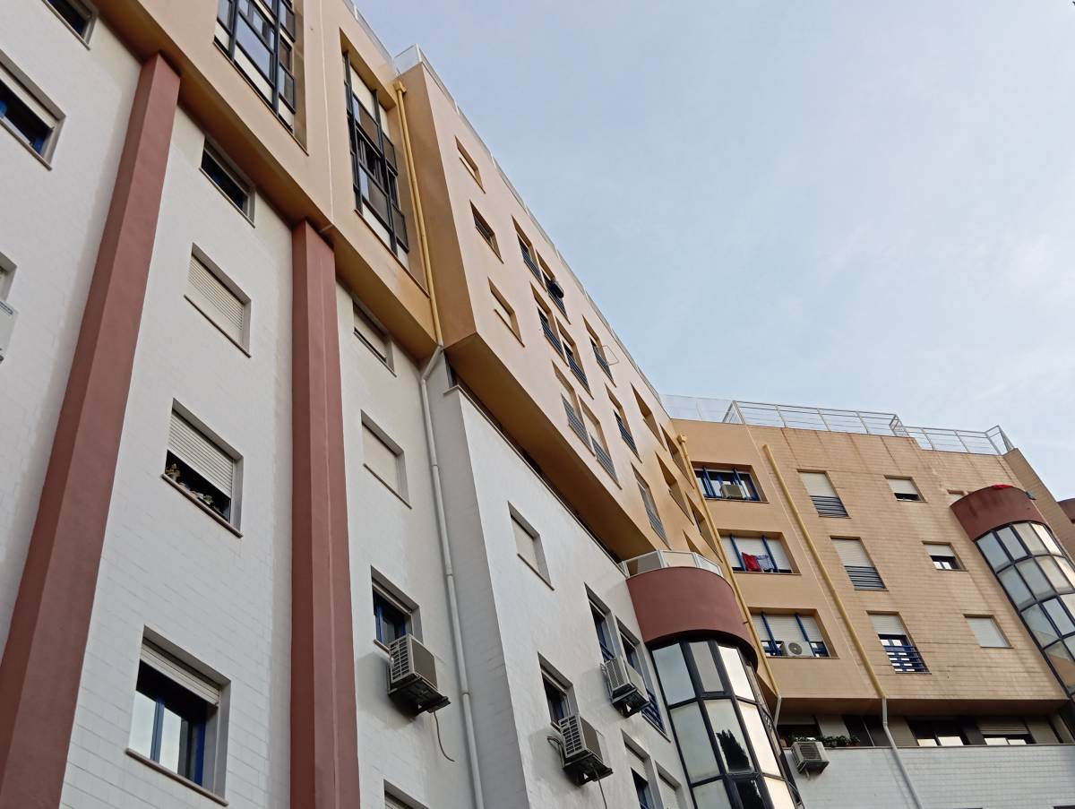 Linhares - Almada - Furniture Repair