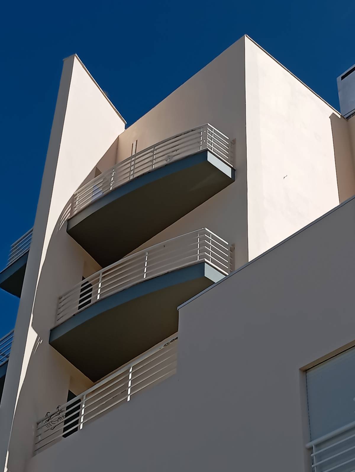 Linhares - Almada - Home Waterproofing
