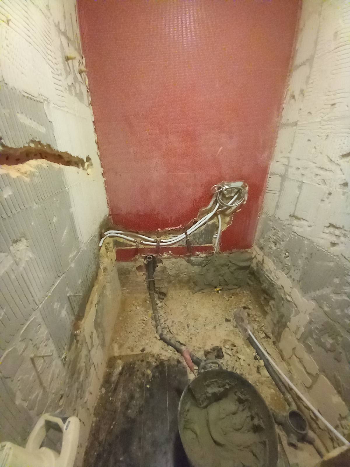 Adrilar remodelação - Odivelas - Nivelación de hormigón