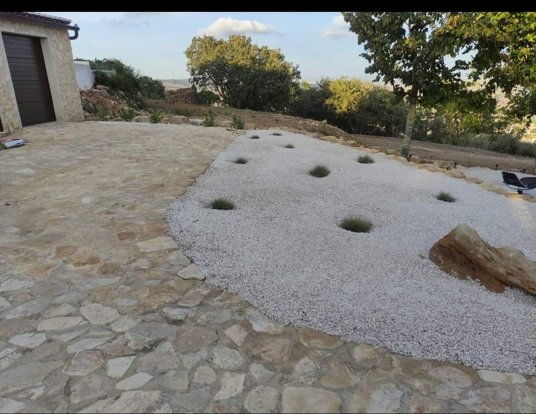 Os Castores - Arruda dos Vinhos - Weeding