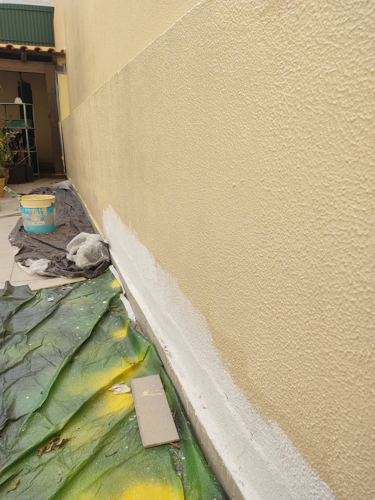 Linhares - Almada - Stone or Tile Flooring Installation