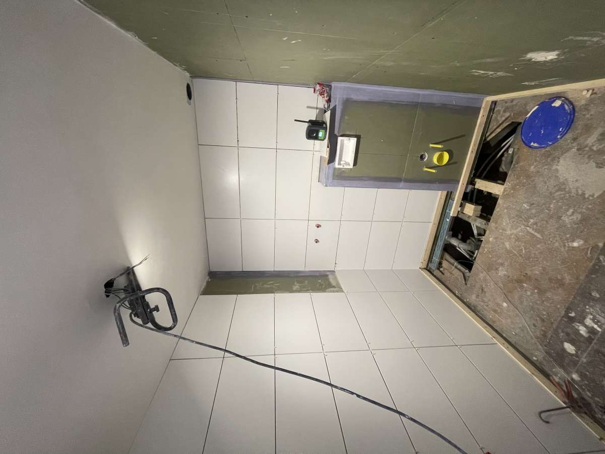 Bracol Remodelações e Construções - Valongo - Adición de pared interior