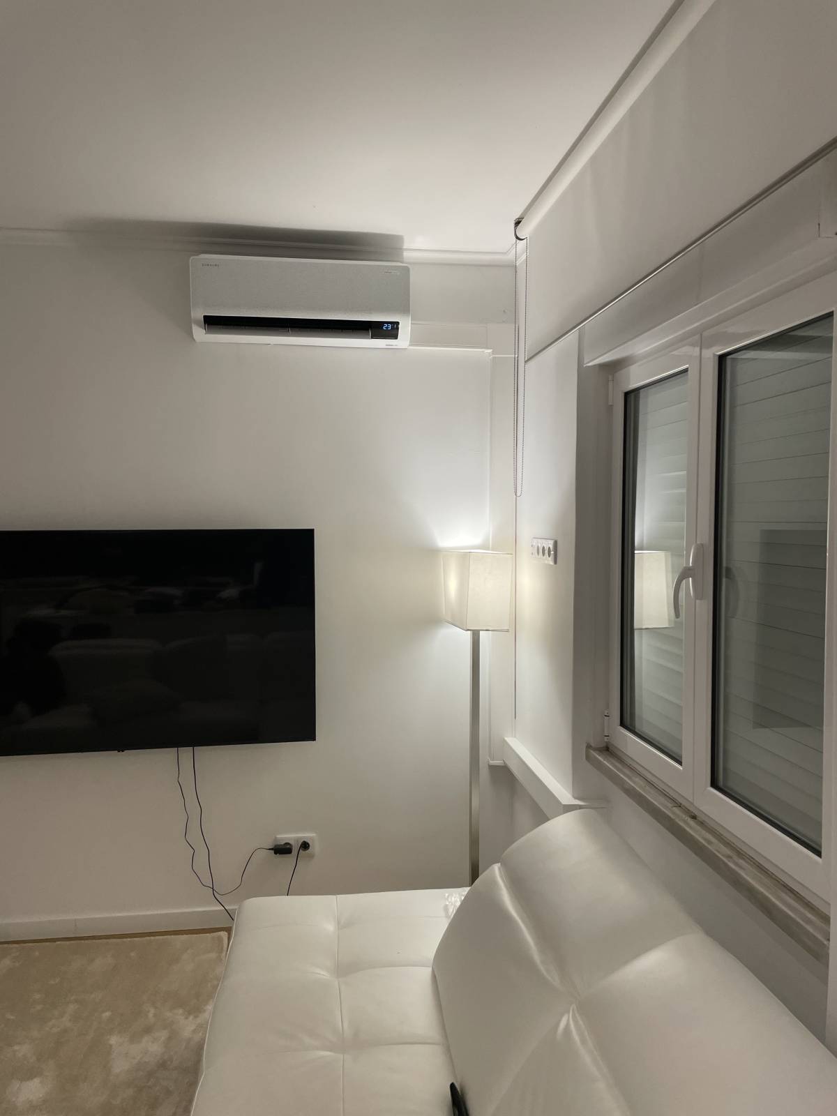 🔥🔧Conforto K❄️🔧 - Sintra - Instalación de interruptores y enchufes