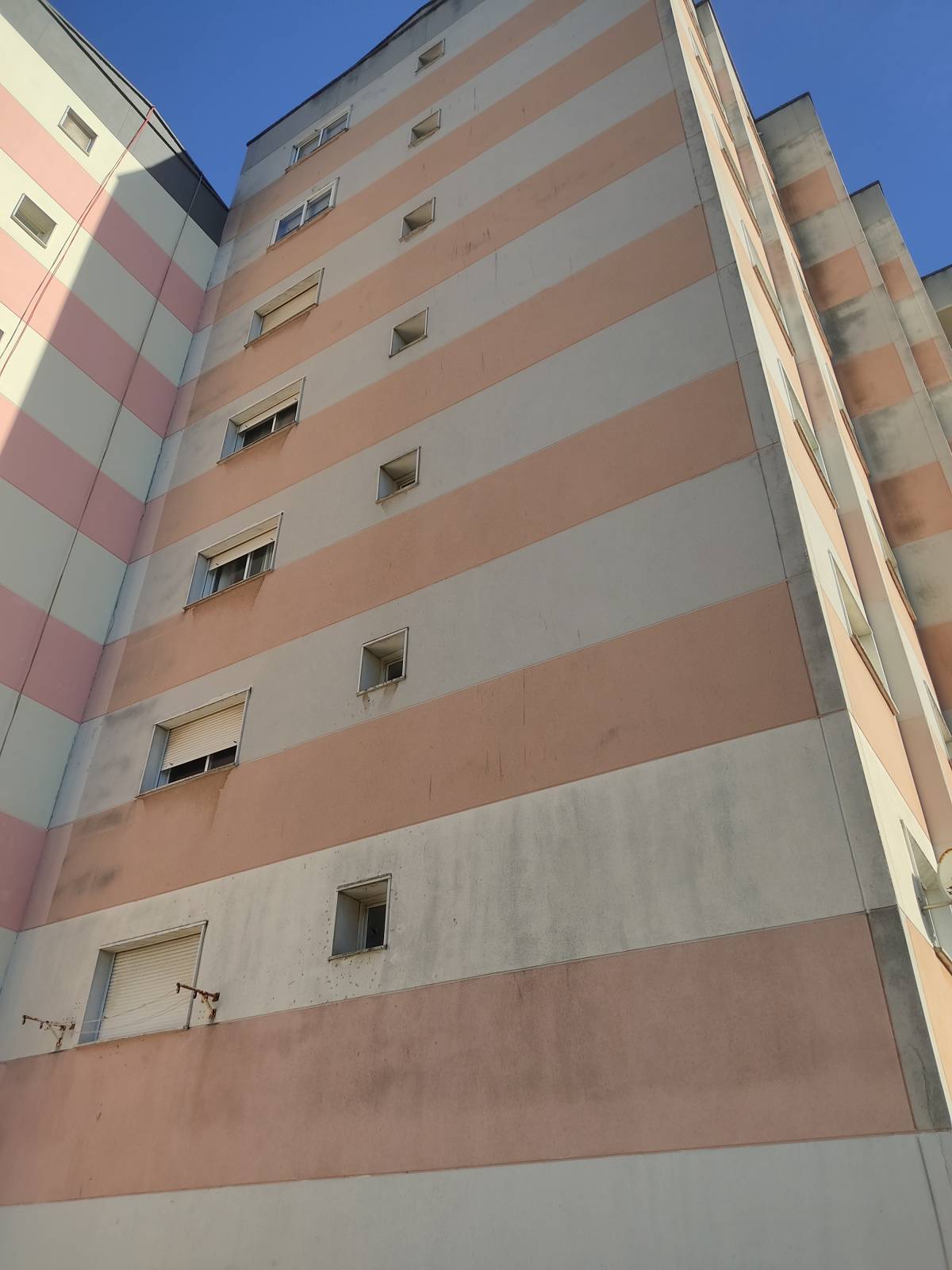 Linhares - Almada - Gutter Installation or Replacement