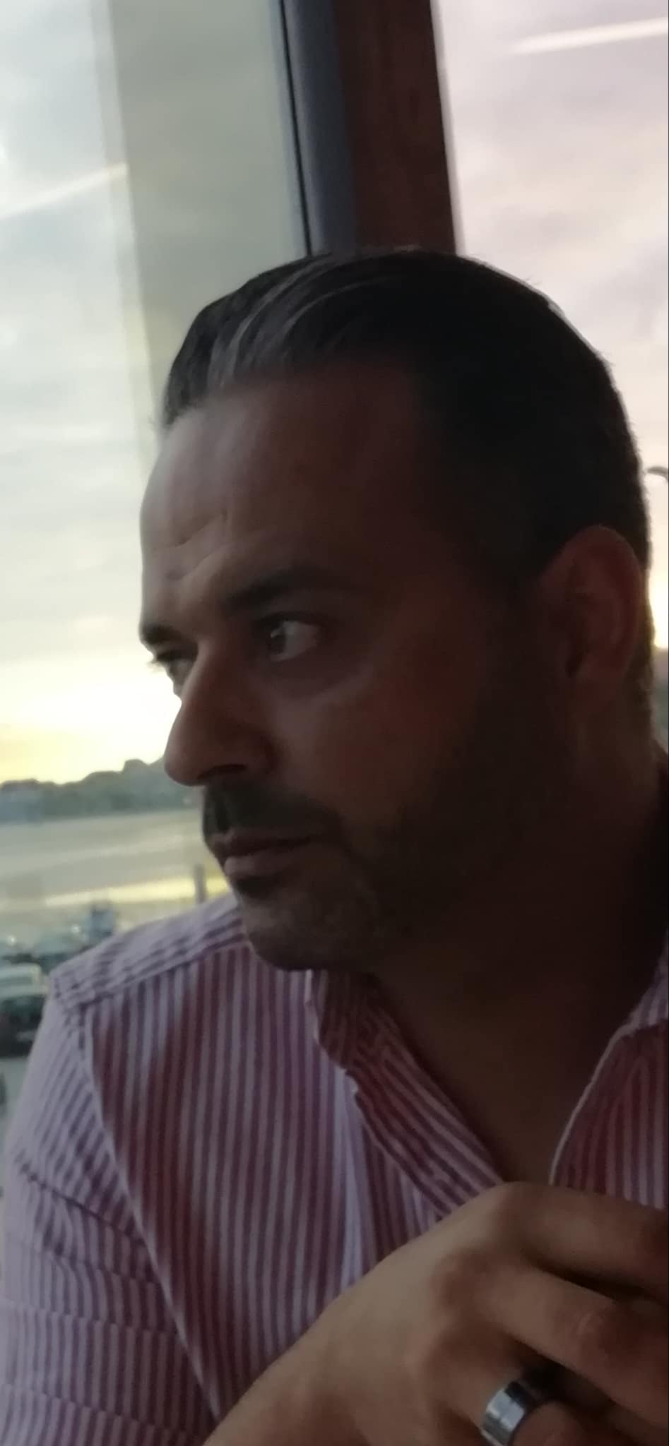 Rui Araujo - Gondomar - Remodelação de Armários