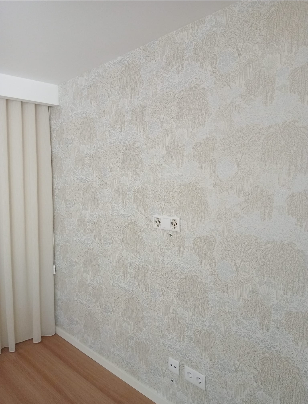 Dekurarte_papel parede - Vila Nova de Famalicão - Wallpaper Installation