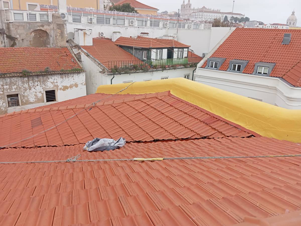 Linhares - Almada - Move-in or Move-out Cleaning