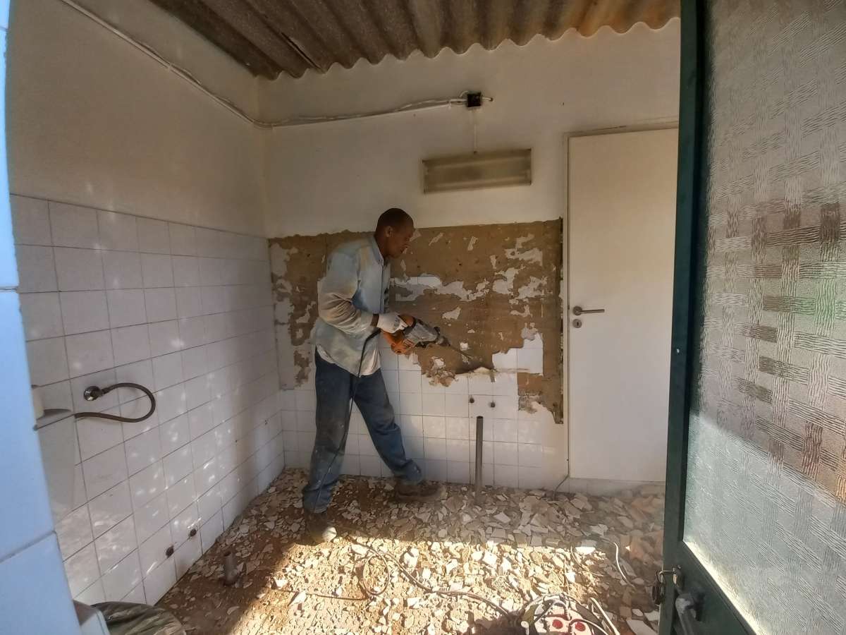 Fernando Almeida - Albufeira - Aplicação de Estuque
