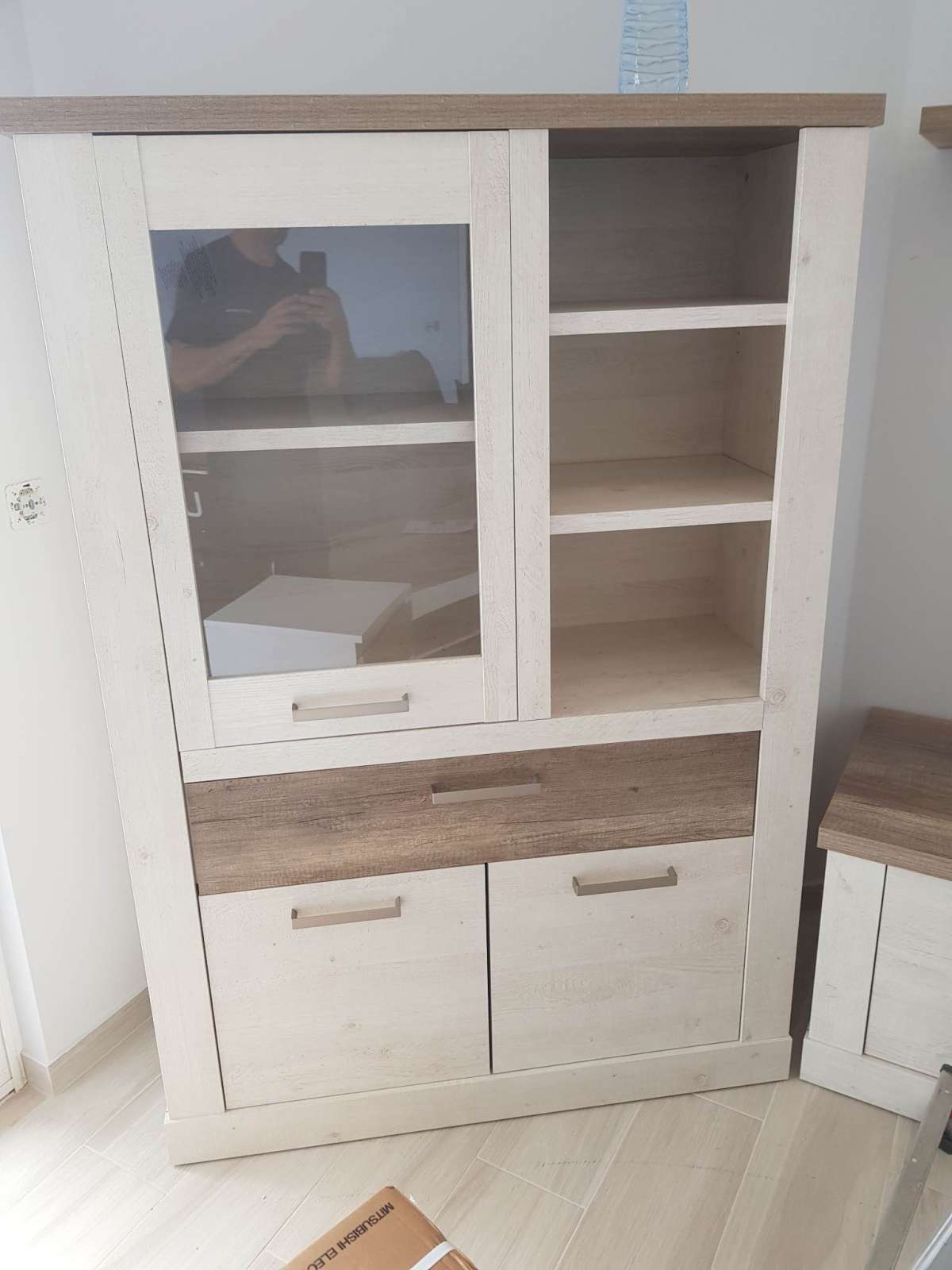 Tangente Solida - Funchal - Montagem de Suporte para TV