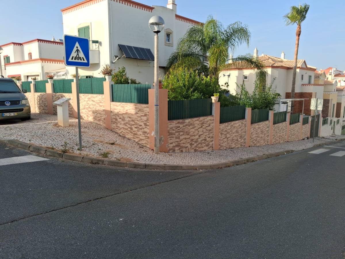 Henrique Tavares - Silves - Installation de cloisons en plaques de plâtre