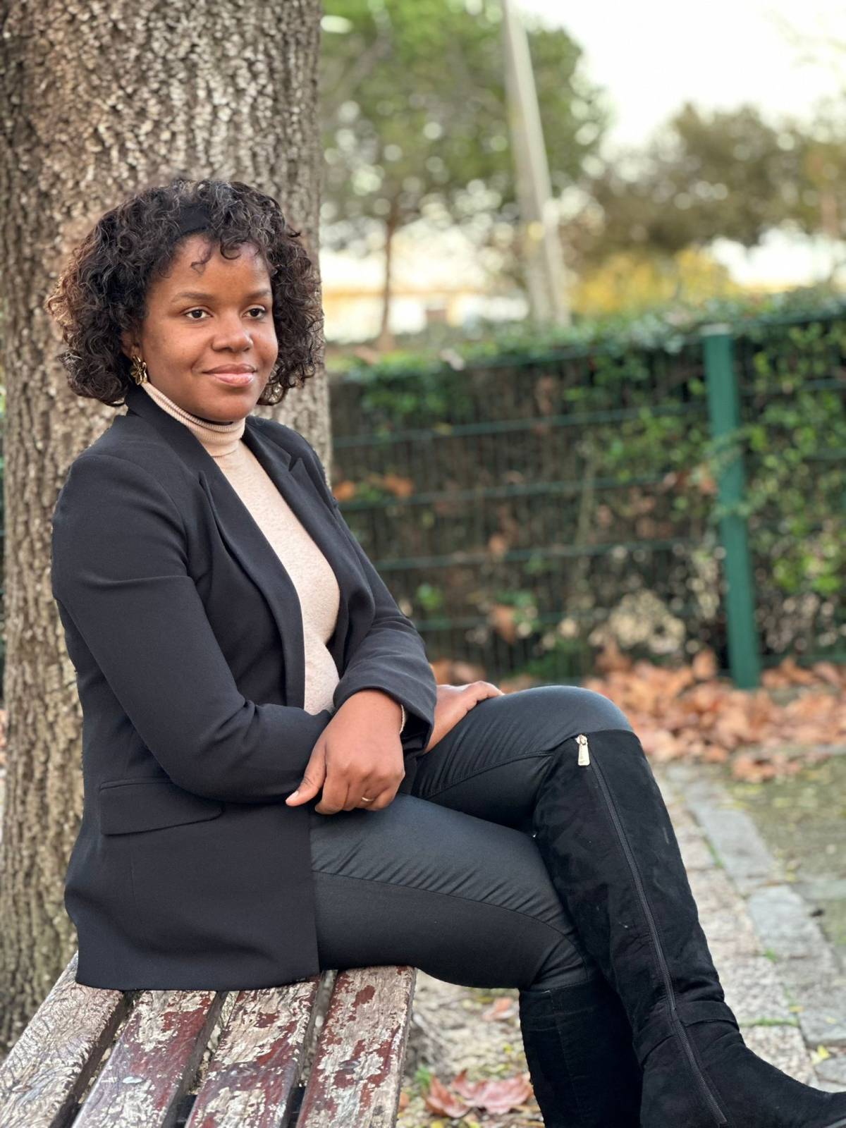 Ana Santos - Alenquer - Portuguese Translation