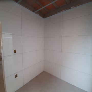 Tiago Souza - Anadia - Kitchen Tiling