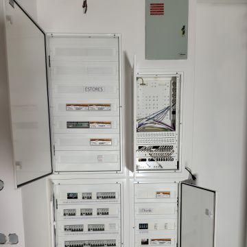 ESLP Lda - Seixal - Lamp Installation