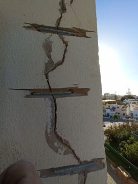 Linhares - Almada - Siding Installation, Repair, or Removal