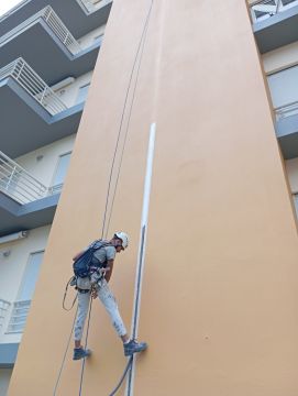 Linhares - Almada - Boulder Placement