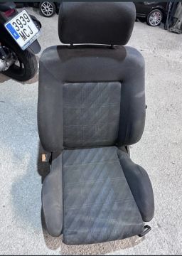 Fahrzeugpolsterer